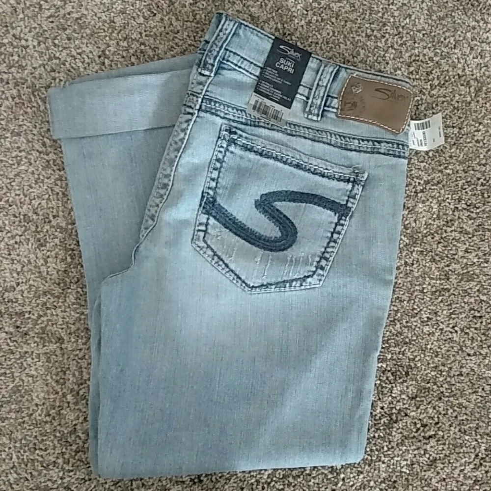 Silver Capris